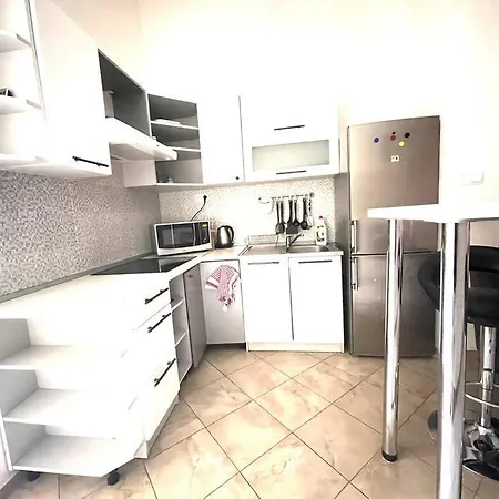 アパート Elizabeth 2 *