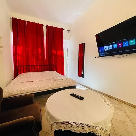 Elizabeth 2 * コシツェ